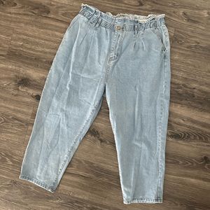 SHEIN Light Wash Paper Bag Waist Jeans